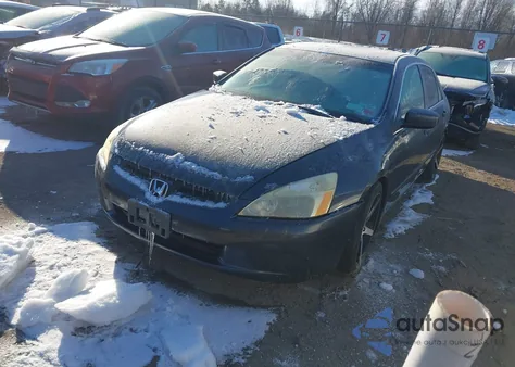 2003 Honda Accord 3.0 Ex z USA, uszkodzony, nr VIN 1HGCM66523A030057